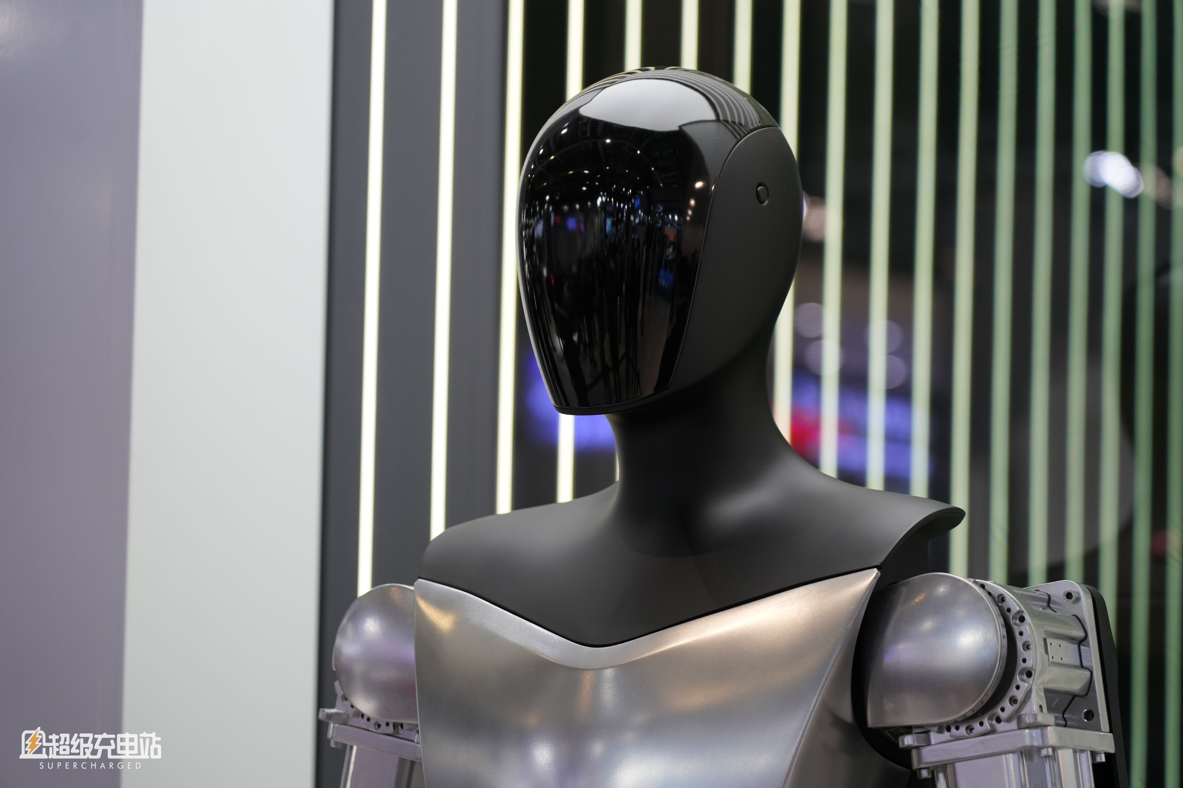 Tesla Optimus humanoid robot prototype at 5th China Expo.