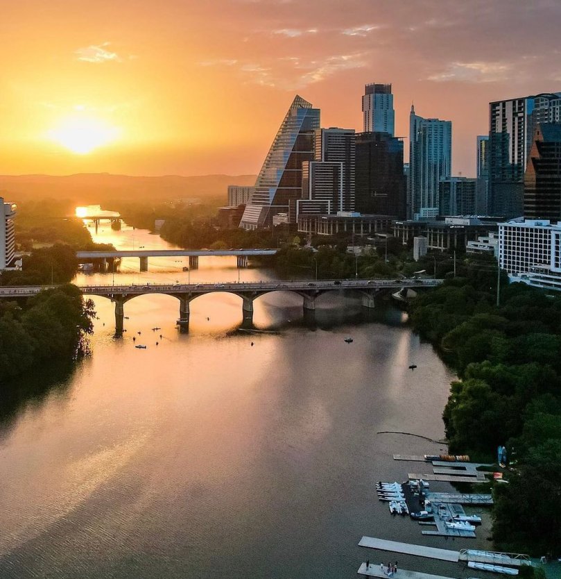 Austin at sunset, image courtesy Aeriel Austin, Instagram