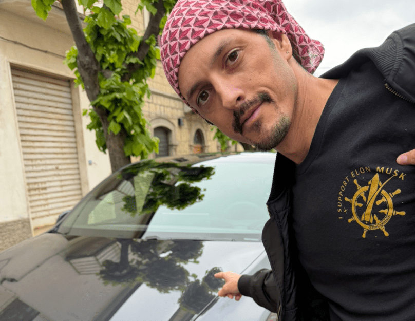 Gail Alfar and Captain Eli in-car on Tesla Full Self-Driving FSD – Episode 166 Gail’s Tesla Podcast – discussing supporting Elon Musk on X, staying current, and his new clothing line in Austin